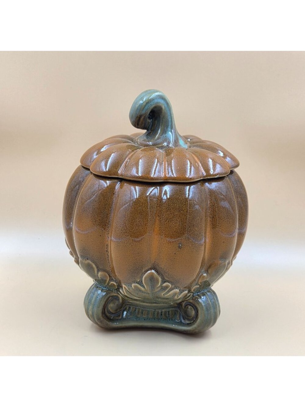 Ceramic Pumpkin Cookie Jar With Lid Amber Brown Green Pedestal Fall Decor